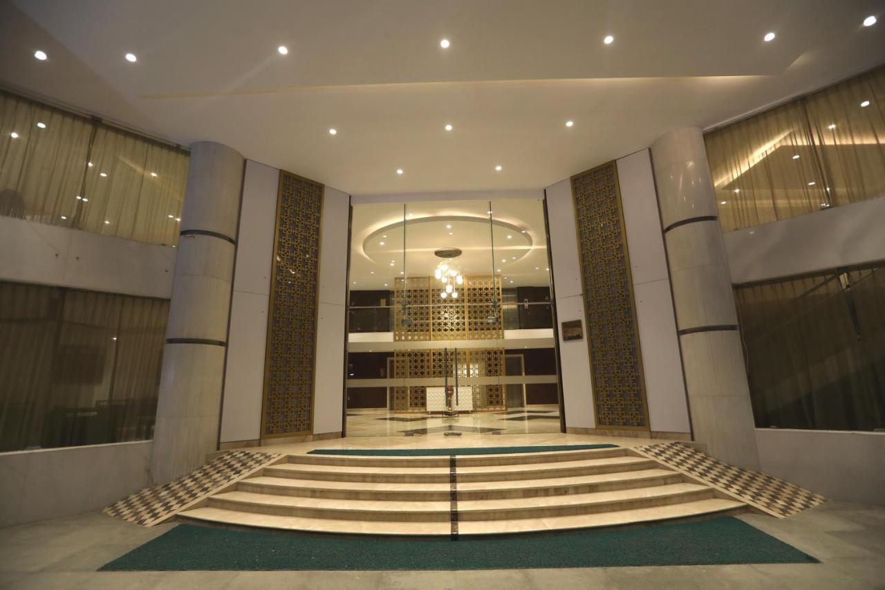 Shravanthi Sarovar Portico Bangalore Esterno foto