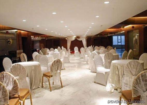 Shravanthi Sarovar Portico Bangalore Esterno foto
