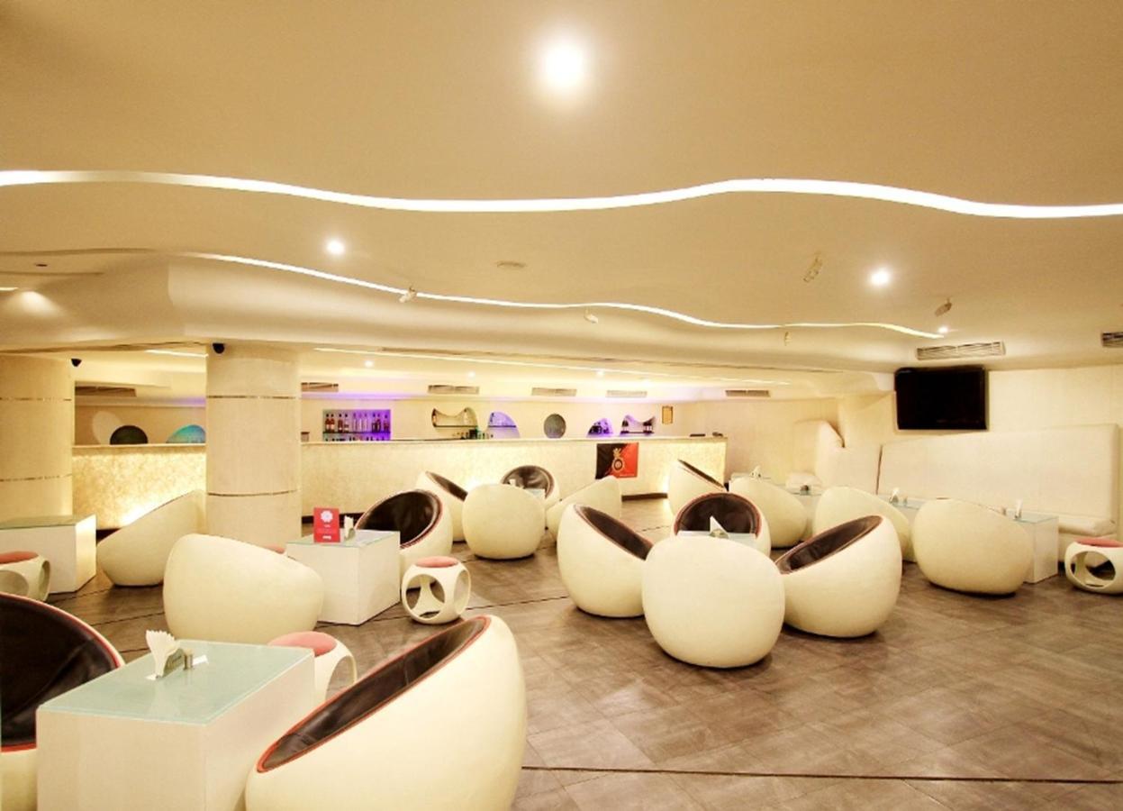 Shravanthi Sarovar Portico Bangalore Esterno foto